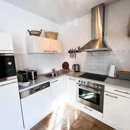 Schoenblick - Manuela 11 By Interhome Rauris